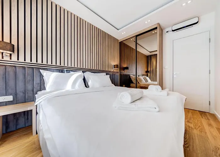 Compliment * Podgorica