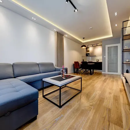 Compliment * ポドゴリツァ