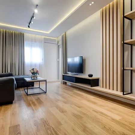 アパート Compliment *