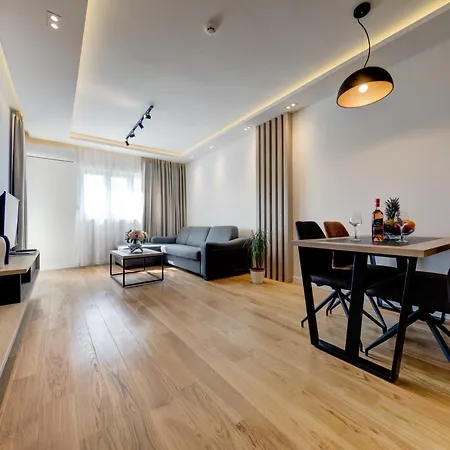 Compliment Apartamento *