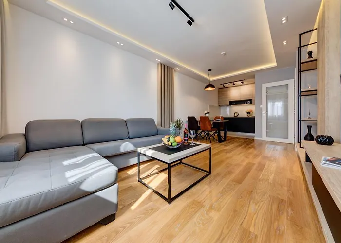 Compliment Apartment