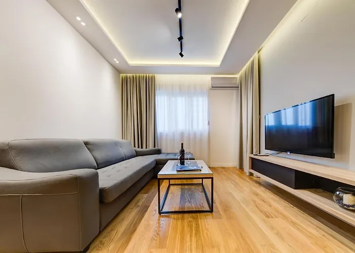 Apartment Compliment *