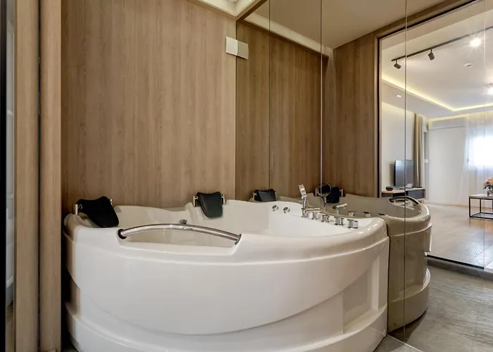 Compliment Apartment